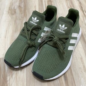 Adidas Swift Run